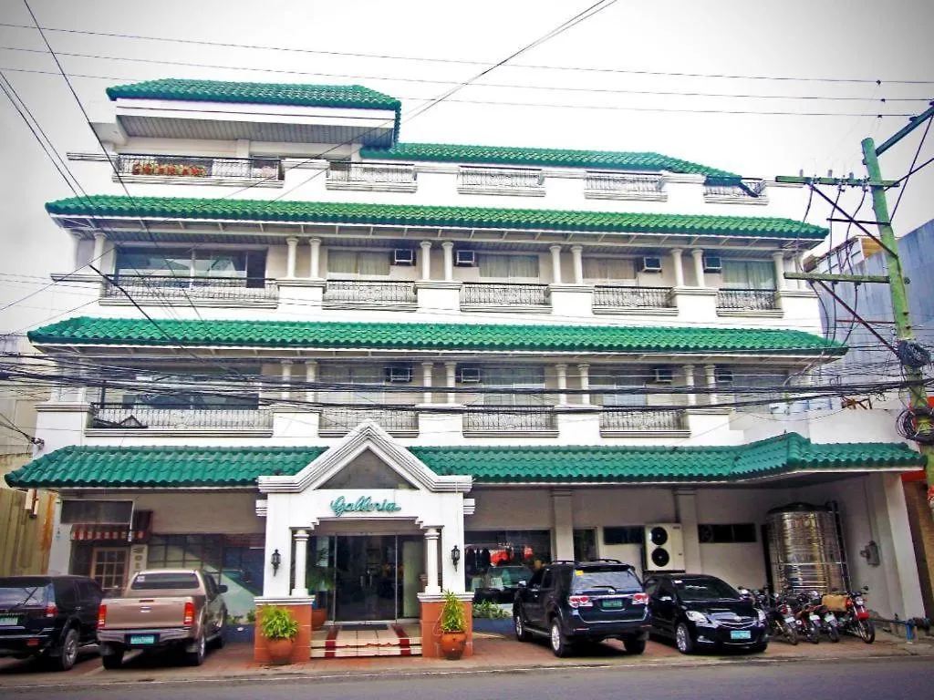 Hotel Galleria Davao 3*,