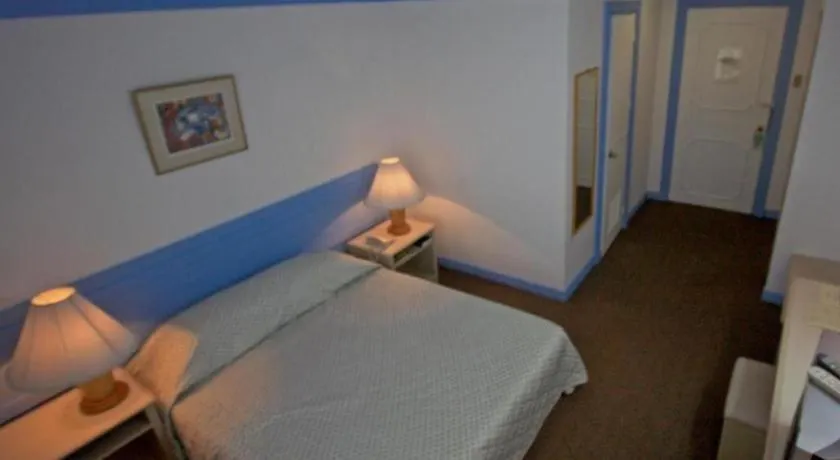 Hotel Galleria Davao 3*,  Philippines
